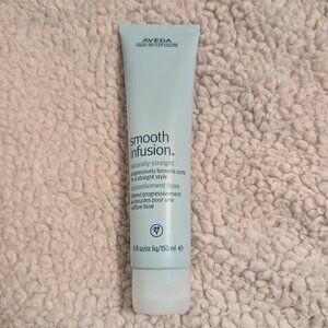 Aveda - Smooth Infusion Naturally Straight (150mL) - Discontinued